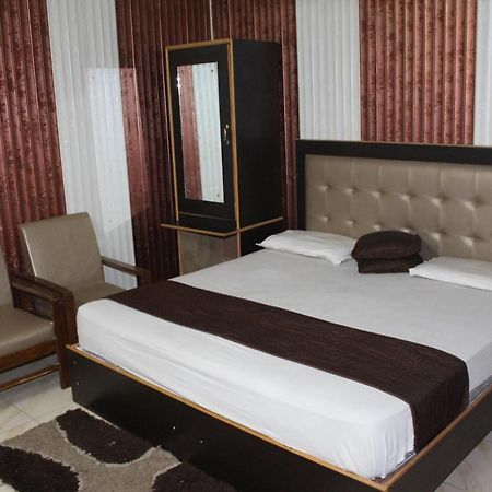 Hotel Ashok Haridwār Extérieur photo